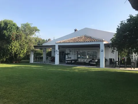 Haus 350 m² in Mijas