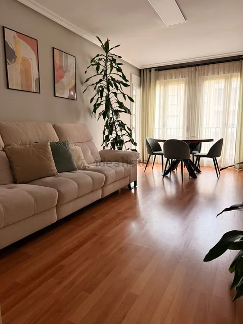 Appartamento 95 m² a Saragozza