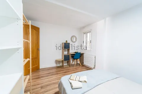 Habitació de lloguer, Burgos (2/5)