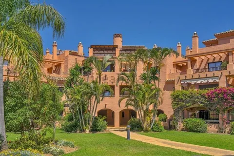 Wohnung 120 m² in Estepona