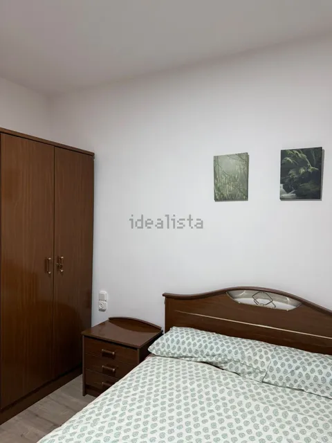 Комната в аренду, Самора
