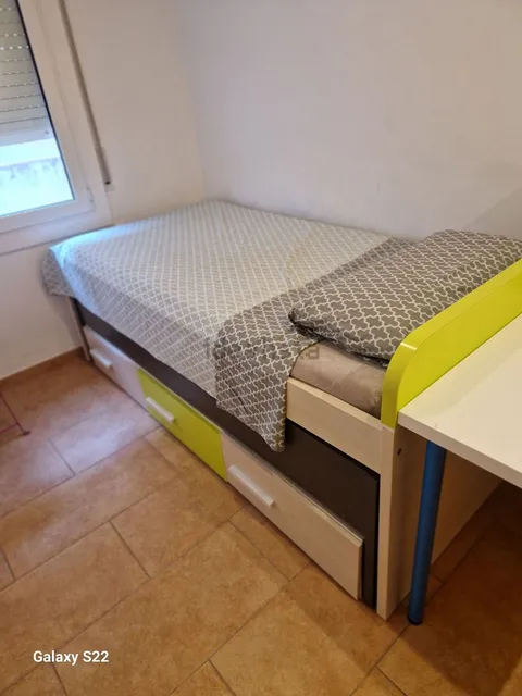 Habitació de lloguer, Figueres