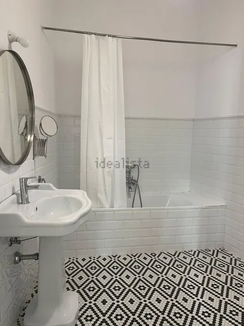 Wohnung 92 m² in Madrid