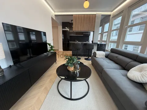 Pis de 70 m² a Ferrol (2/23)