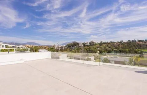 Casa de 499 m² a Estepona