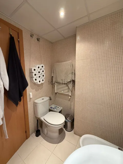 Habitación en alquiler, Madrid (4/11)