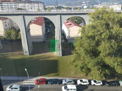 Pis de 91 m² a Ourense