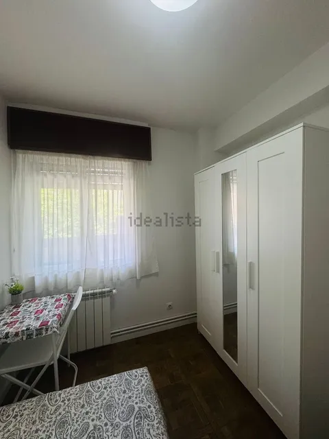 Quarto para alugar, Madrid (2/6)