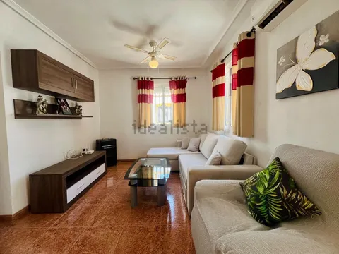 Casa de 85 m² a Oriola