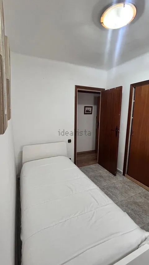 Habitació de lloguer, Molins de Rei