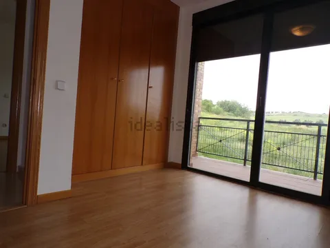 Casa de 230 m² a Bargas