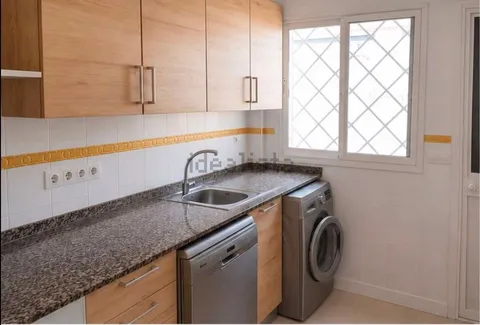 Casa de 122 m² a Rota (2/11)