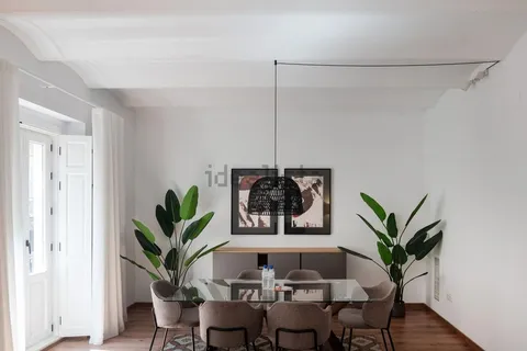 Wohnung 171 m² in Valencia