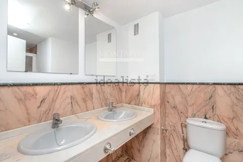 Appartamento 109 m² a Granada