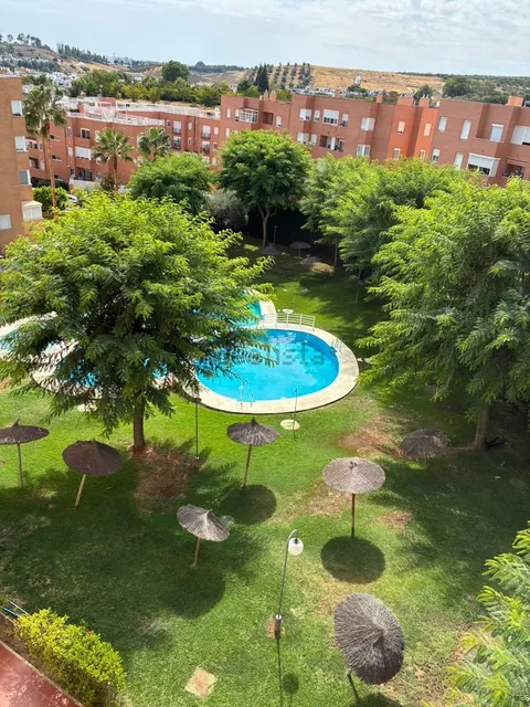 Pis de 100 m² a Camas