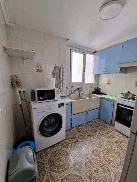 Habitació de lloguer, Benetússer