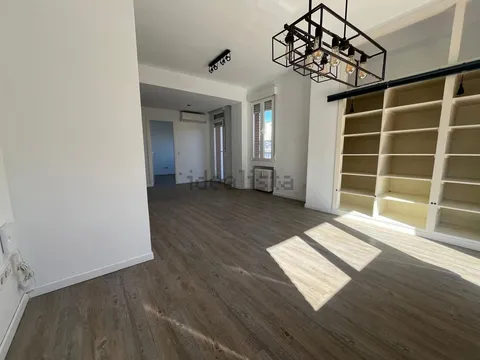 Wohnung 77 m² in Madrid