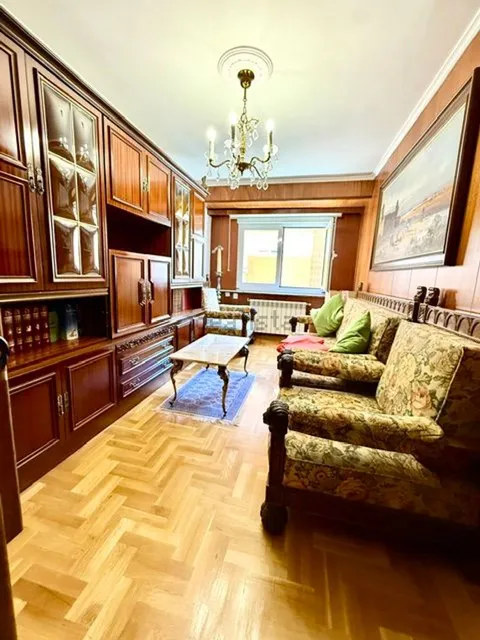 Pis de 92 m² a Gijón