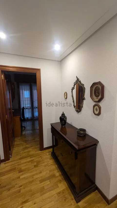 Wohnung 90 m² in Calahorra