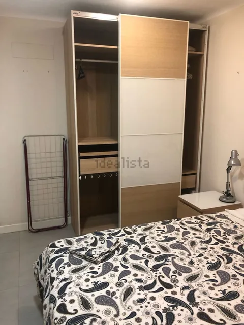 Habitació de lloguer, Madrid (3/6)