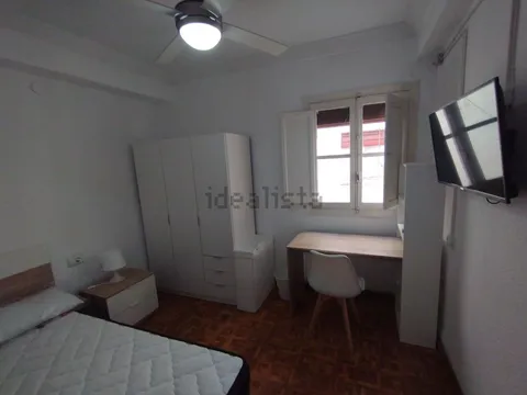 Chambre à louer, Gandia