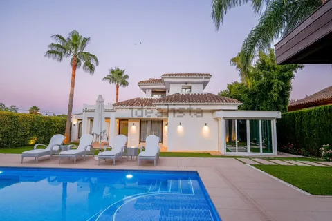 Casa de 310 m² en Marbella