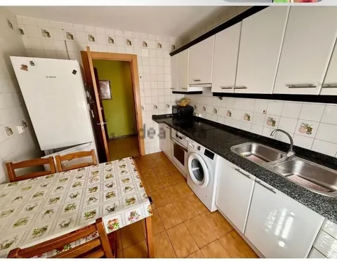 Pis de 93 m² a La Bañeza