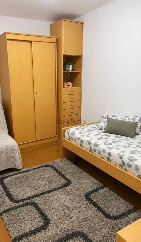 Room for rent, Montcada i Reixac