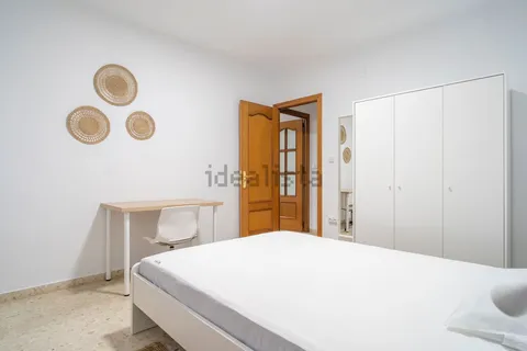 Кімната в оренду, Antequera