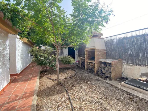 Casa de 190 m² a Oriola