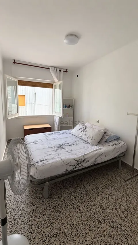 Habitació de lloguer, Figueres