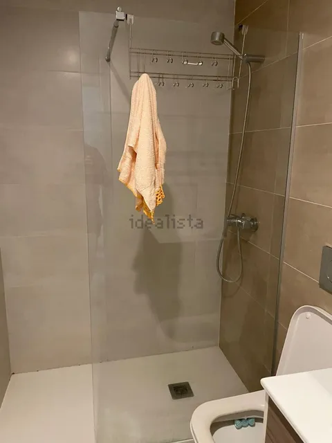 Habitació de lloguer, València (4/9)
