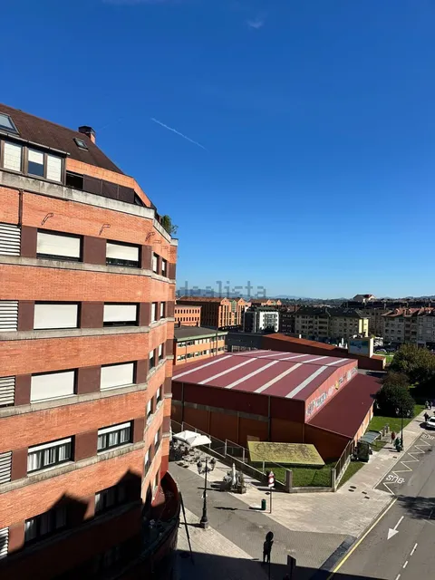 Pis de 133 m² a Oviedo