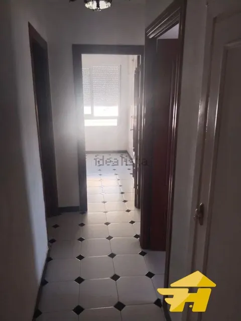 Wohnung 118 m² in Córdoba