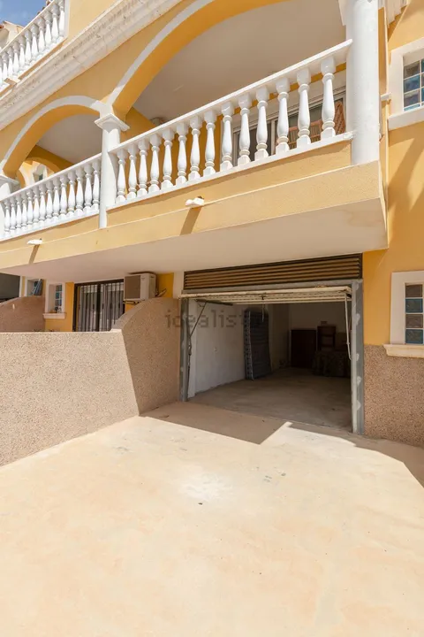 Maison 95 m² à Algorfa
