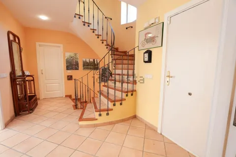 Casa de 268 m² en Rocafort