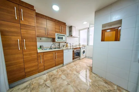Apartamento 120 m² em Granada