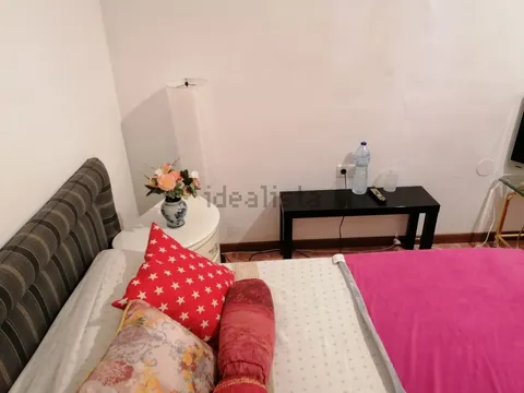 Stanza in affitto, Esplugues de Llobregat