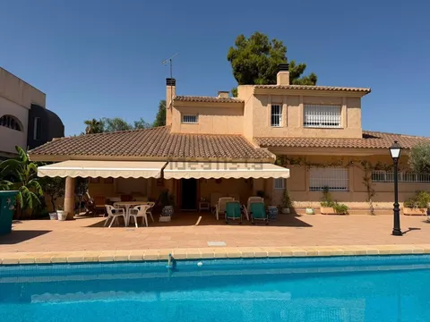 Casa 333 m² a Orihuela