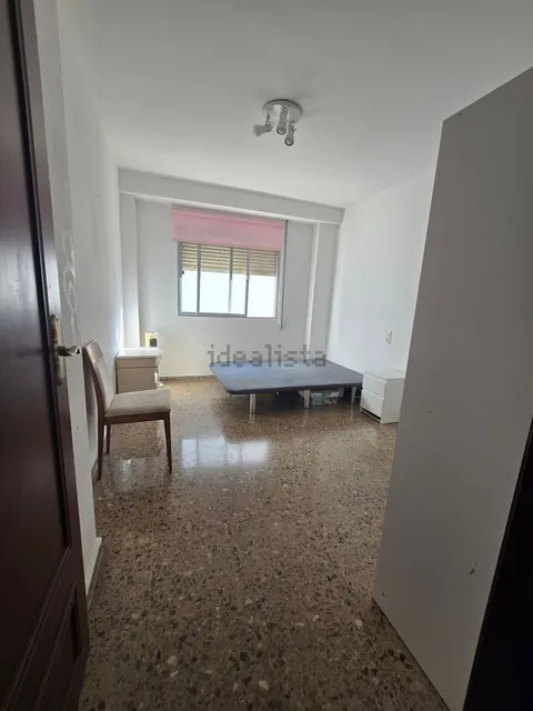 Room for rent, Bétera (2/3)