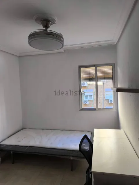Habitación en alquiler, Sevilla (4/9)