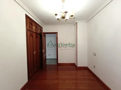 Pis de 90 m² a Ferrol
