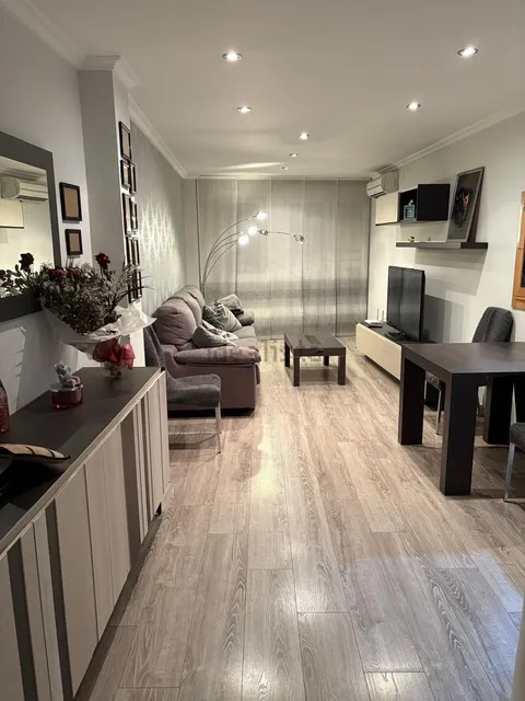 Piso de 120 m² en Villena