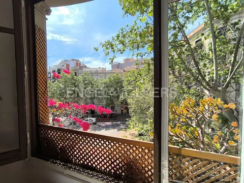 Apartamento 101 m² em Barcelona