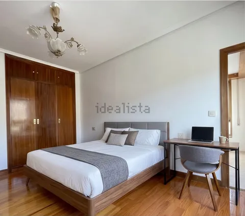 Pis de 118 m² a Sant Sebastià (3/16)