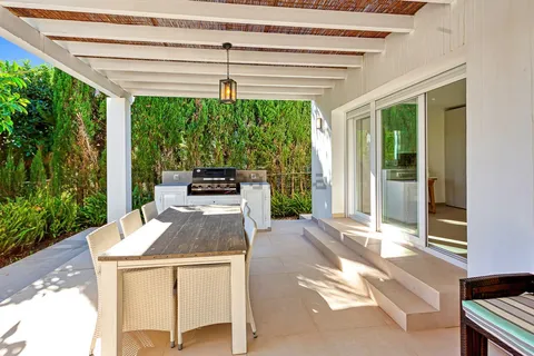 Casa de 303 m² a San Roque