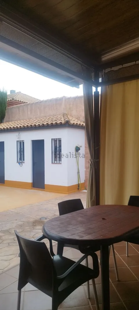 Habitació de lloguer, Dos Hermanas