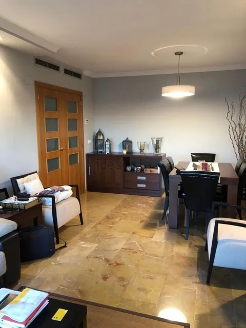 Pis de 94 m² a València