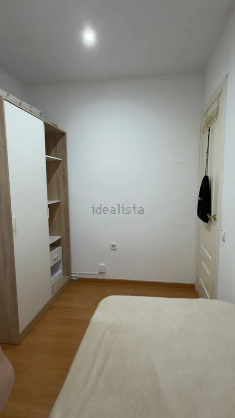 Room for rent, Barcelona (2/5)