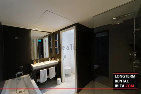 Maison 250 m² à Santa Eulària des Riu
